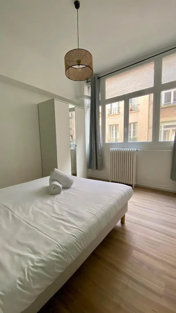 Appartement Renove Proche Grands Boulevards 4P Parijs 0*,
